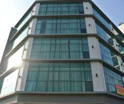 Hotel Super 8 @ Bayan Baru