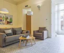 Uma Suites Pau Claris Barcelona