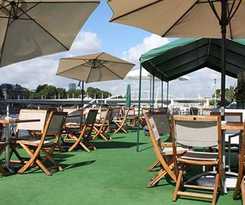 Vip Paris Yacht Hotel