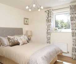 Apple House Guesthouse Heathrow Airport