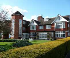 Hotel Grovefield House