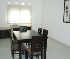 Hotel The Radiant Villa's and Function Hall