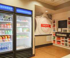 Hotel Hampton Inn and Suites Camarillo