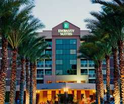 Hotel Embassy Suites By Hilton Phoenix Scottsdale