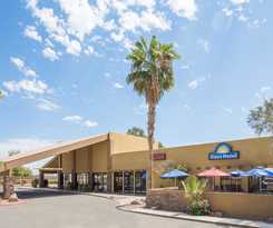 Hotel Days By Wyndham Peoria Glendale Area