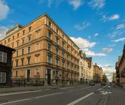 Bearsleys Downtown Apartments