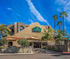 La Quinta Inn and Suites by Wyndham Carlsbad - Legoland Area