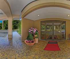 Hotel Wingate By Wyndham Charleston Coliseum