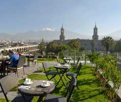 Katari At Plaza De Armas