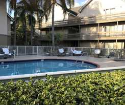 Hotel Doral Inn and Suites Miami Airport West