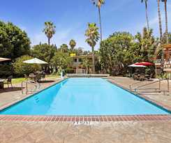 Super 8 Long Beach