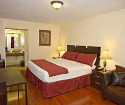 Hotel Southern Oaks Inn