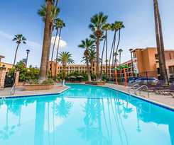 Hotel Grand Legacy At The Park