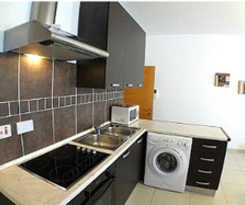 Eri Apartment E040