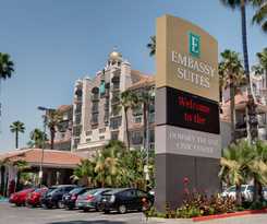 Hotel Embassy Suites By Hilton Los Angeles Downey
