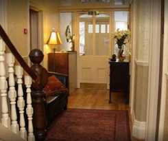 Hotel Ullet Suites Guest House