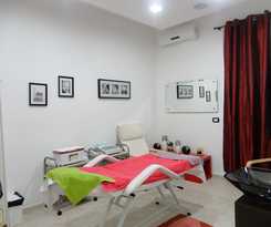 Hotel Villa Capri Salon and Spa