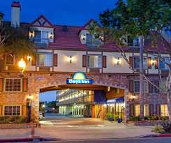 Hotel Days Inn By Wyndham Los Angeles Lax/redondo/manhattan Beach