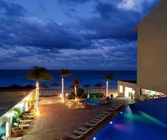 Club Regina Cancun