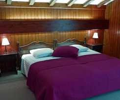 Hotel Shed