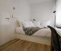 Lily and Bloom Hotel