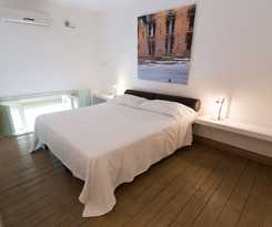  Ferrini Home Residence 150