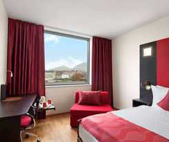 Ramada Encore By Wyndham Geneva