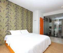 1 Taman Connaught