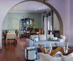 Hotel Christophe Colomb