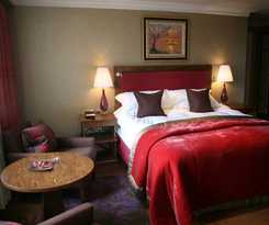 Hotel The Roseate Reading