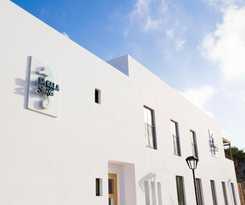 Sa Cala Suites