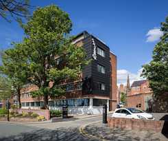 Roomzzz Chester City