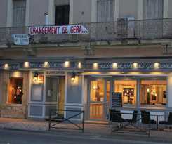  Les Glycines