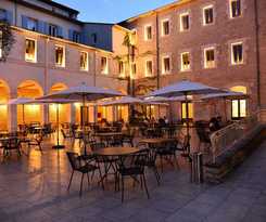 Hotel Notre Dame de Lumieres