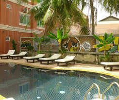 Hotel Side Walk Never Die