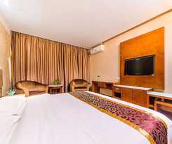 Hotel Kaiserdom Airport Branch