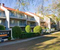 Hotel Pinnacle Apartments