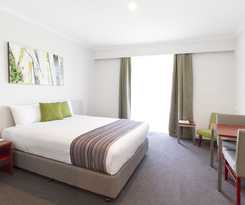 Hotel Abode Narrabundah