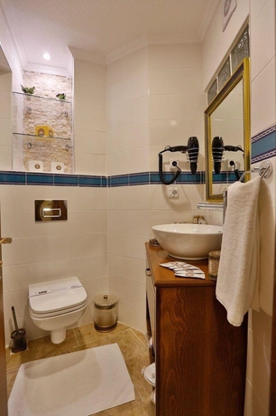 Best Point Suites