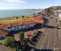 Motel Harbour View on Ahuriri Beach in Napier NZ with sea view suites