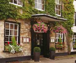 Hotel Macdonald Bear