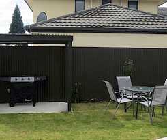 Motel Ellena Court