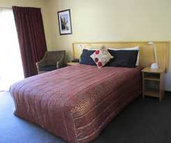 Hotel Alhambra Oaks Motor Lodge