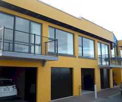 Motel Esplanade Apartments
