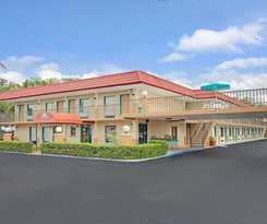 Hotel Days Inn By Wyndham Clearwater/gulf To Bay