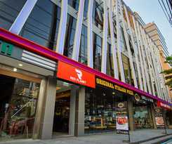 Red Planet Bangkok Surawong