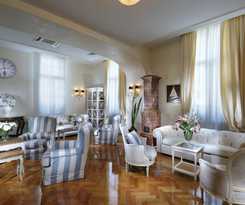 Italia Palace