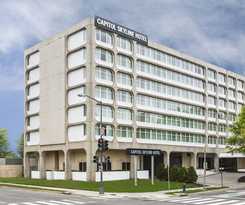 Hotel Capitol Skyline