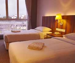 Hotel Zen Rooms Sakura Boutique