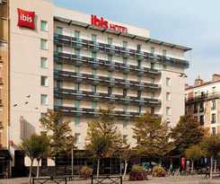 Hotel Ibis Paris Porte De Clichy Centre